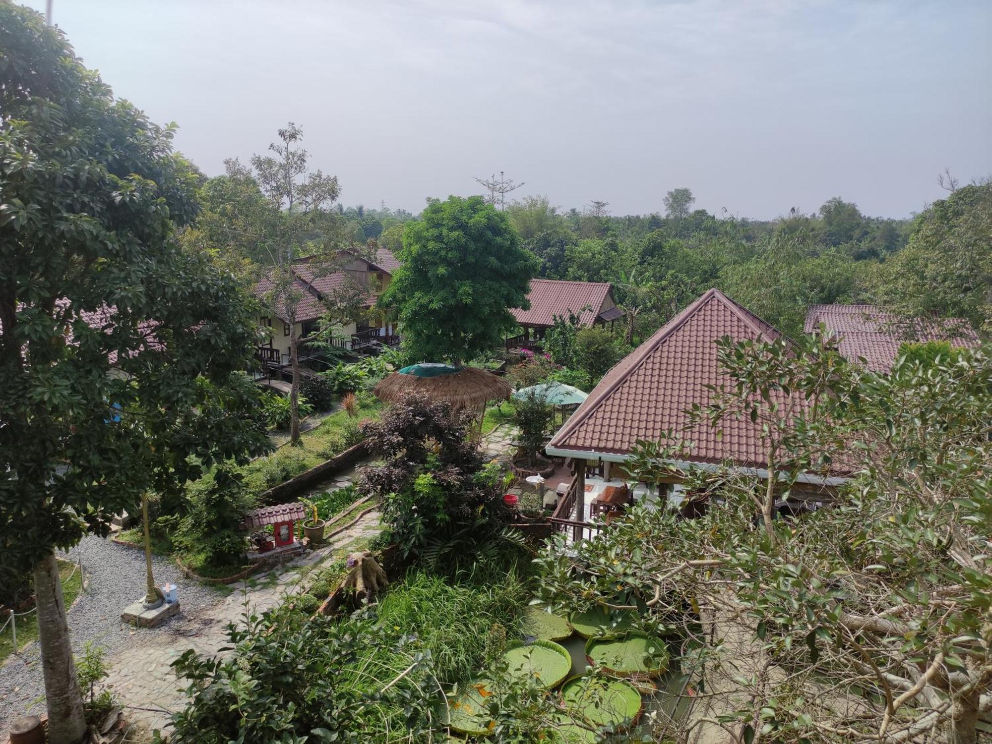 Brown House Resort Can Tho Εξωτερικό φωτογραφία